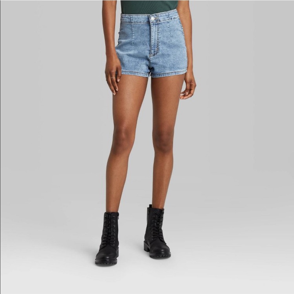 NWT- Wild Fable- Highest Rise Shorts 0/25 waist